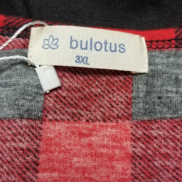 Bulotus Women's Shirt - Picture 6 of 7